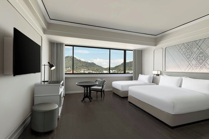 Room 22 of 63