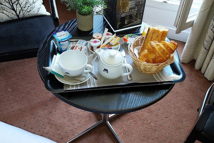 Room 47 of 92