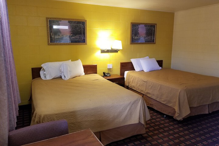 Room 21 of 25