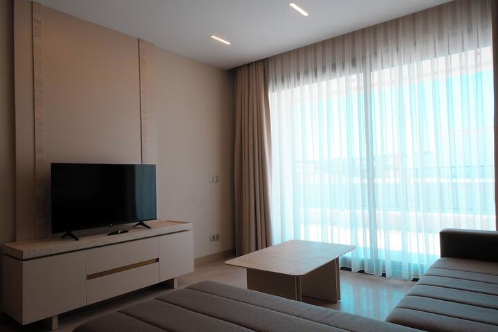 Room 13 of 61