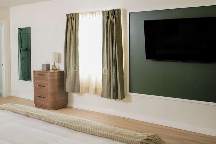 Room 21 of 71