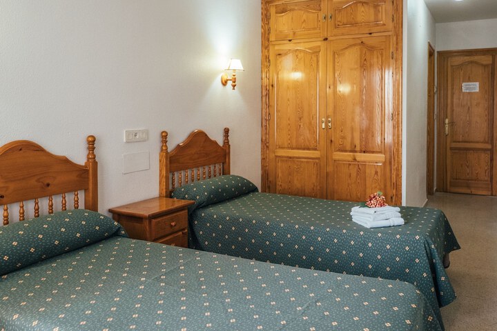 Room 14 of 35