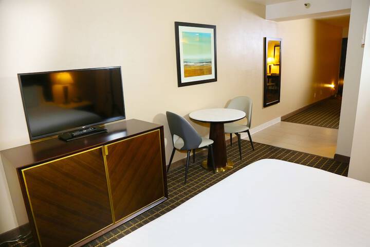 Room 18 of 73