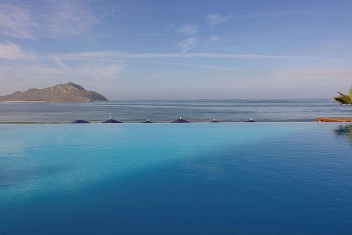Pool 65 of 167