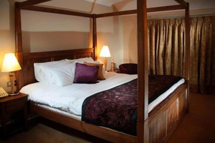 Room 14 of 35