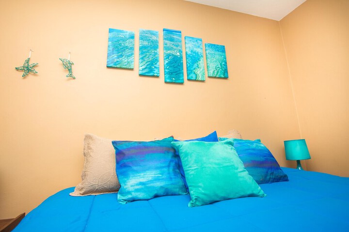 Room 3 of 39