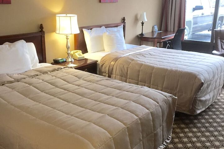 Double Bed (1 of 13)