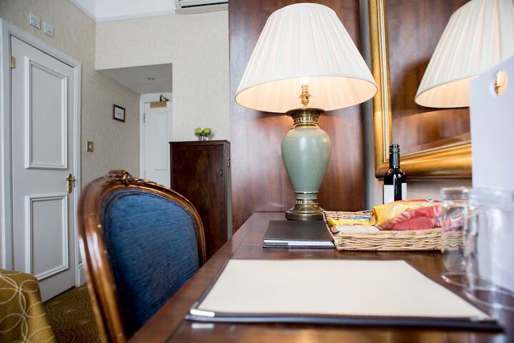 Room amenity