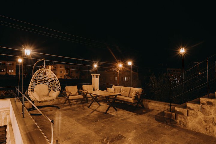 Terrace/Patio 95 of 99