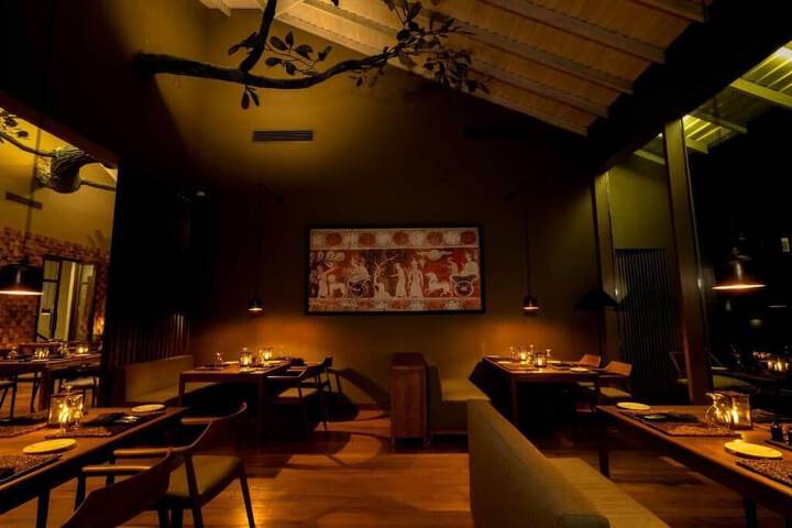 Dining 10 of 17