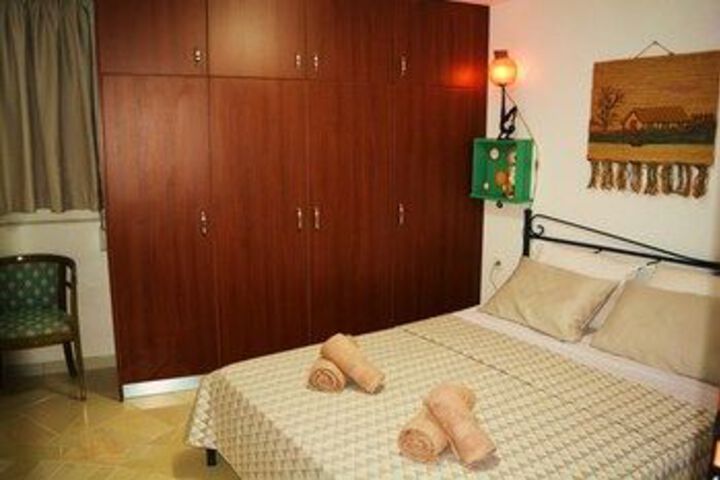 Room 14 of 46