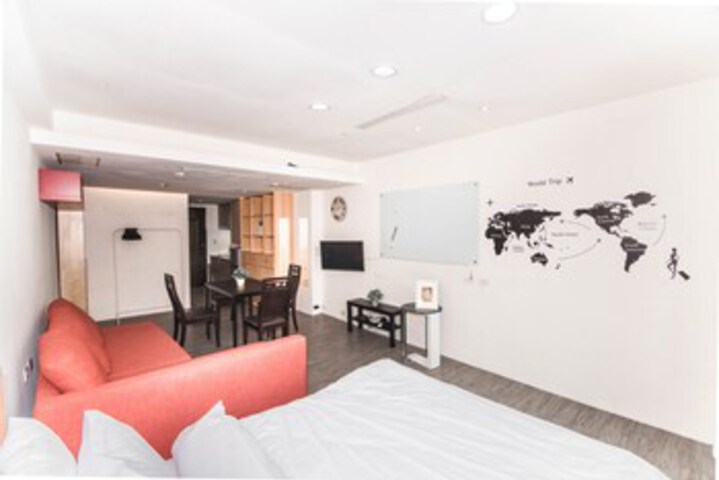 Room 21 of 23