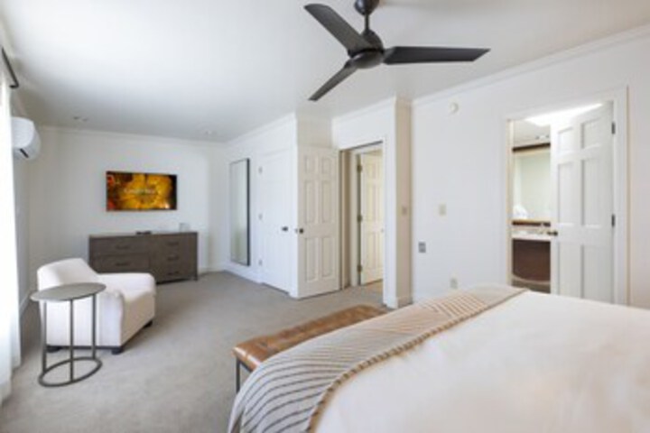 Room 45 of 82