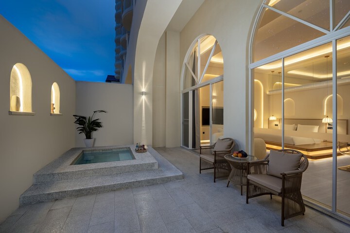 Terrace/Patio 38 of 85
