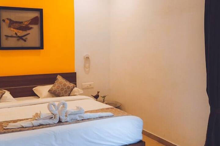 Room 3 of 29
