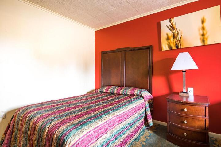2 Double Beds (6 of 10)