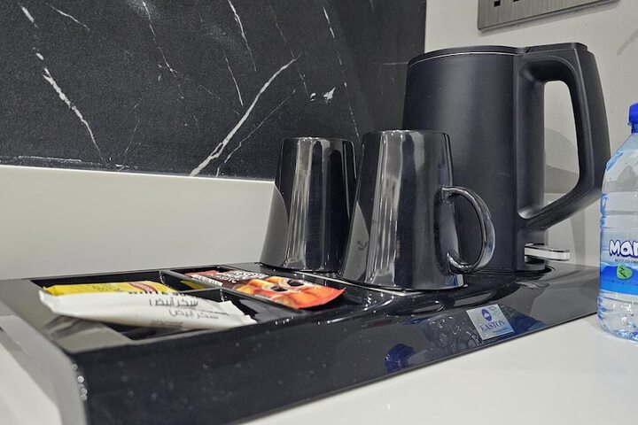 Breakfast/Coffee Service 30 of 42