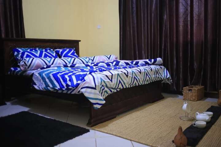 Room 9 of 21