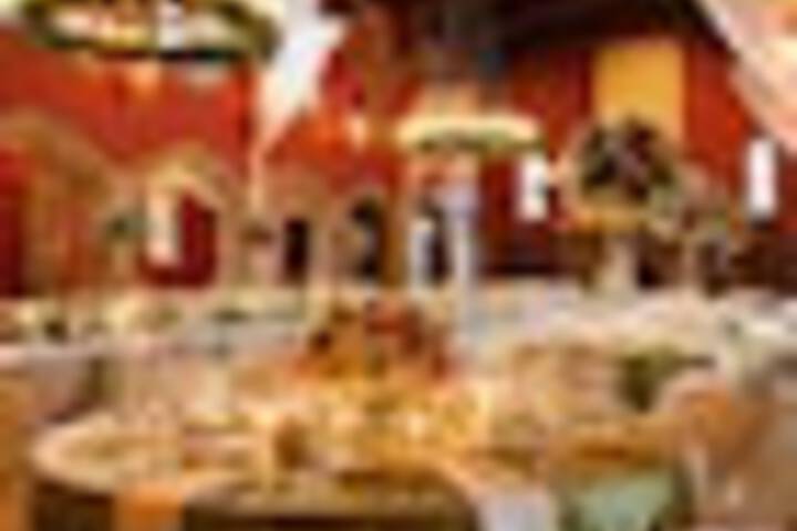 Banquet hall