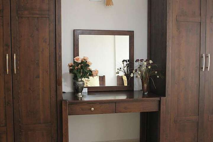 Room 38 of 61