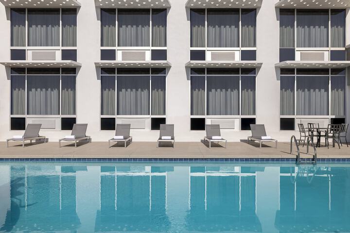 Pool 32 of 49