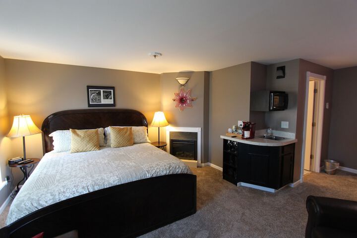 Room 7 of 36