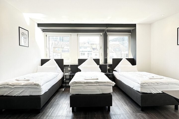 Room 31 of 63