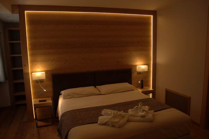 Room 16 of 61
