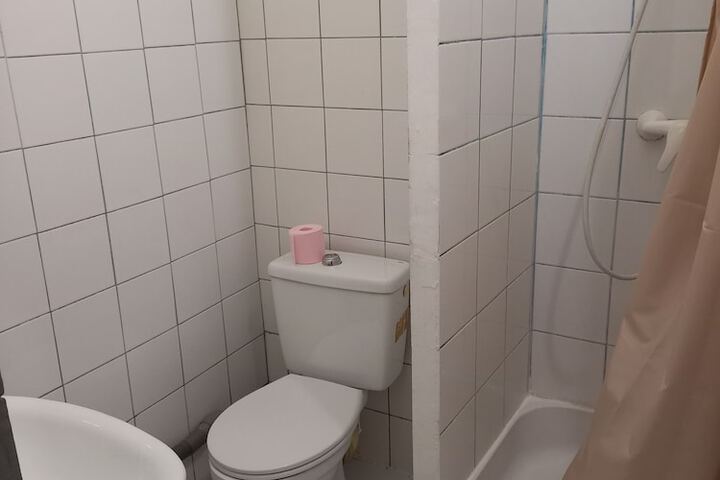 Clean Restrooms