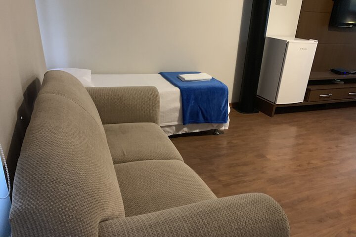 Room 102 of 128