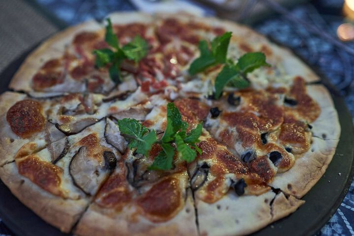 Dining 73 of 116