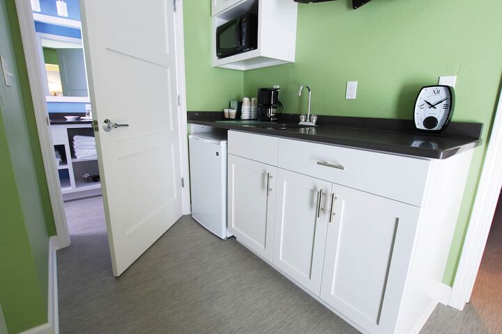 Room 171 of 279
