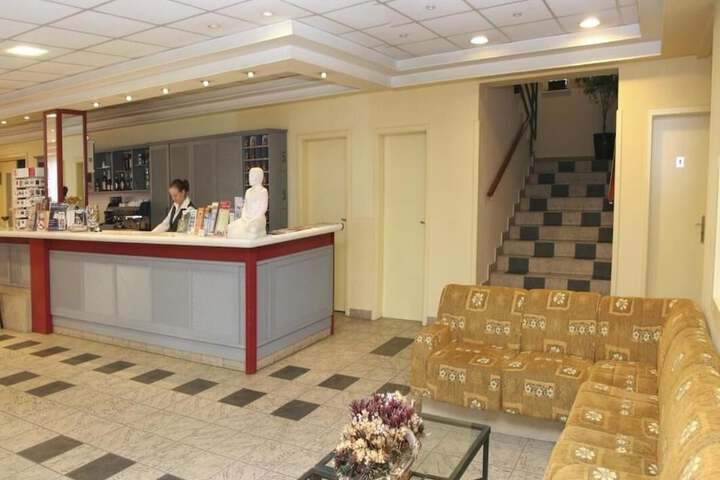 Lobby Entry
