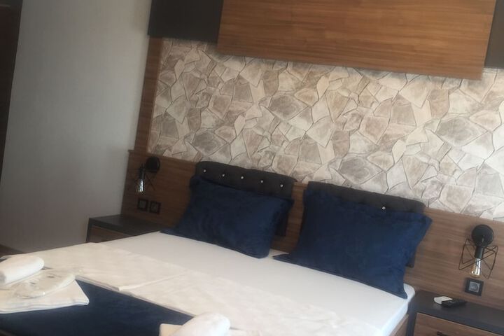 Room 13 of 45