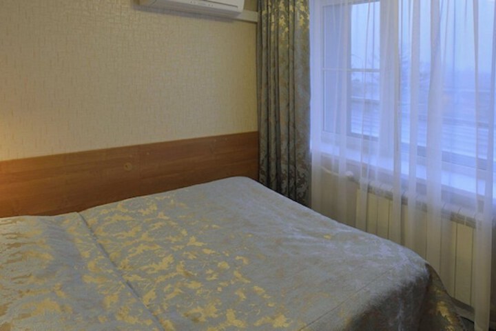 Room 19 of 99