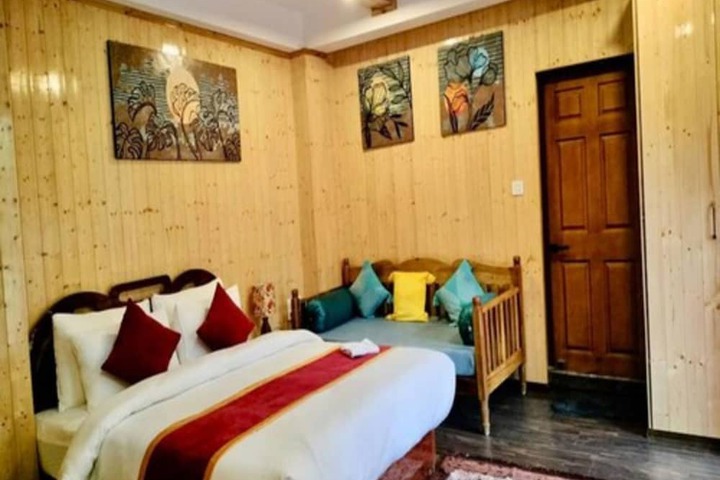 Room 58 of 251