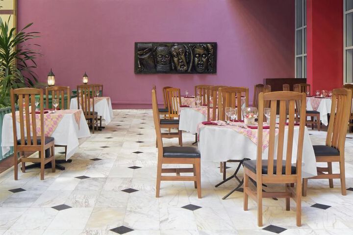 Abuja Continental Hotel 8