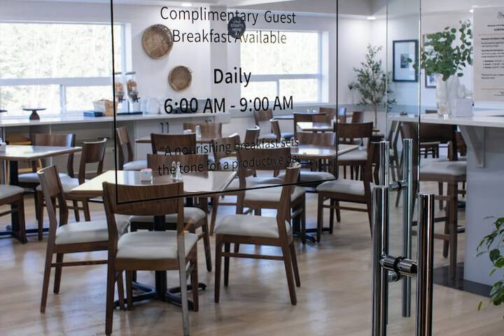 Breakfast/Coffee Service 100 of 123