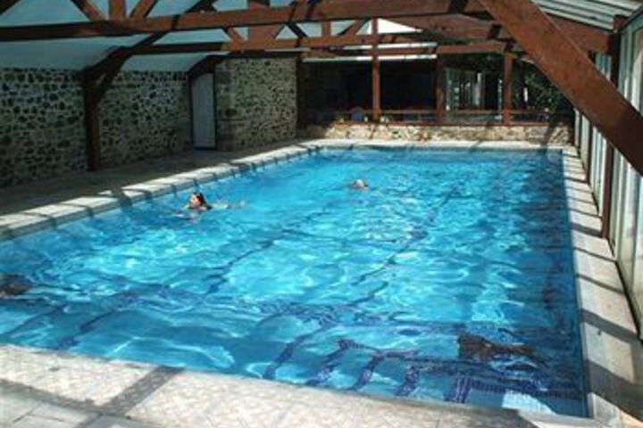 Pool 47 of 60