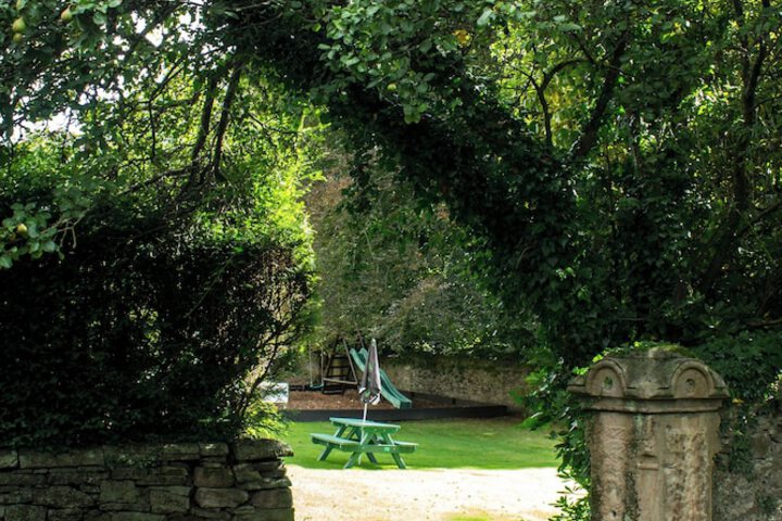 Children's play area - outdoor