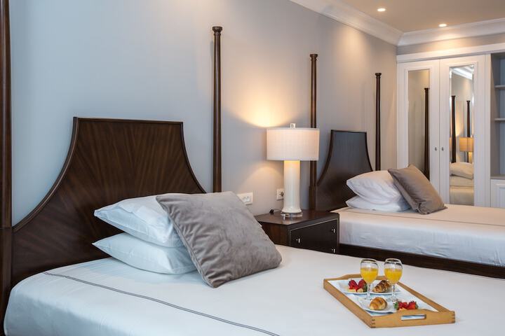 Room 4 of 71