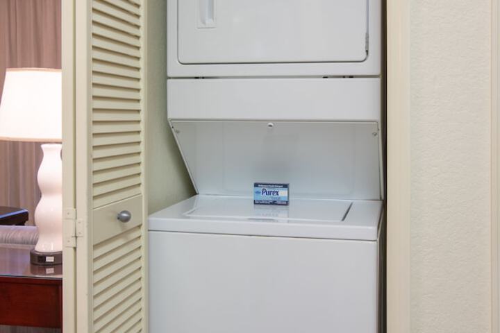 Laundry 38 of 109