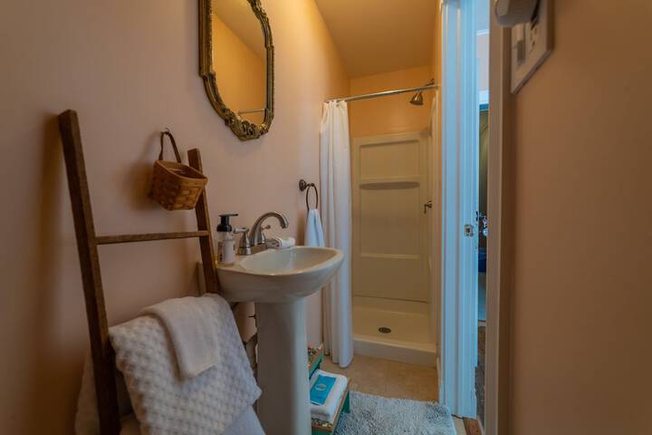 Room 14 of 22