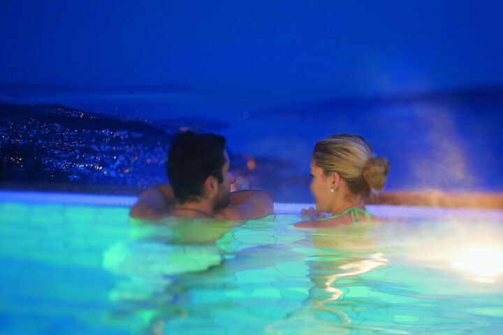 Pool 28 of 76