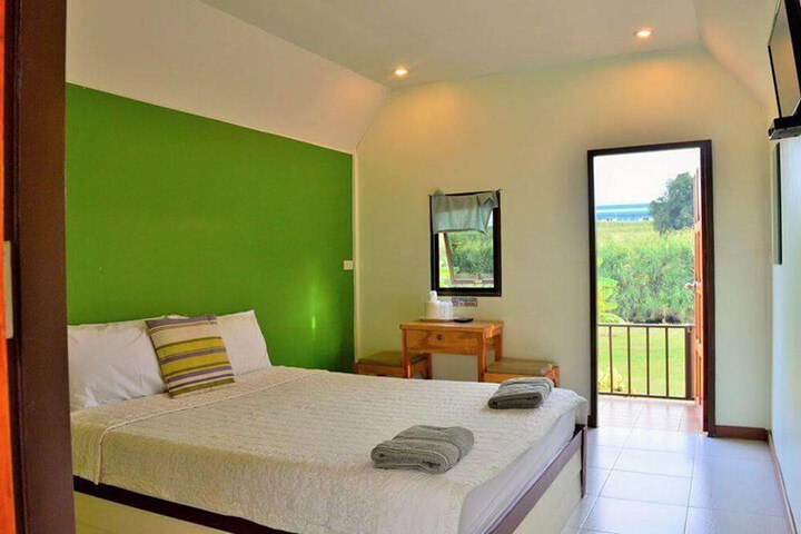 Room 2 of 13