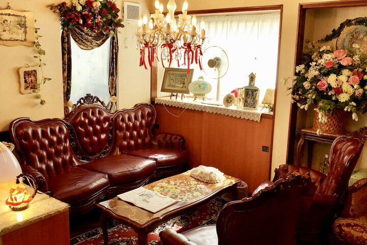 Guest Lobby