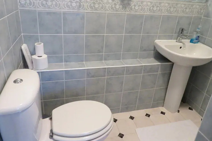 Clean Restrooms