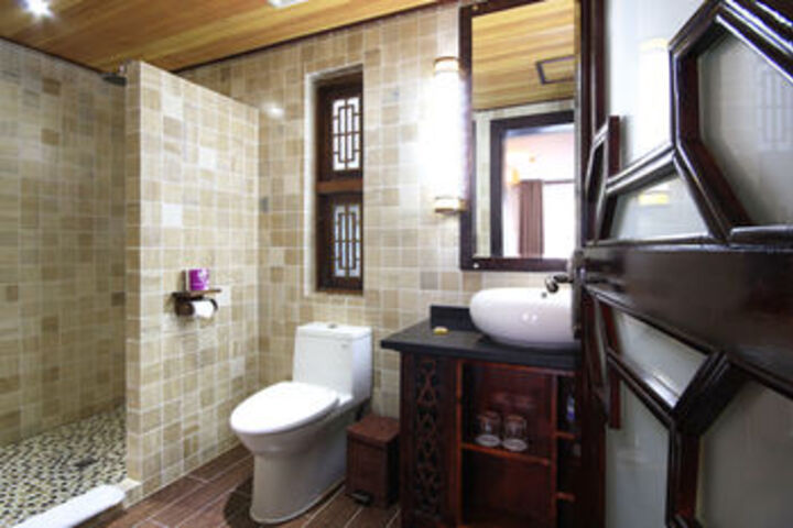 Room 2 of 55