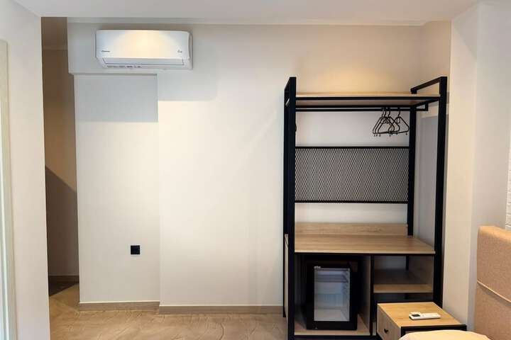 Room 31 of 95