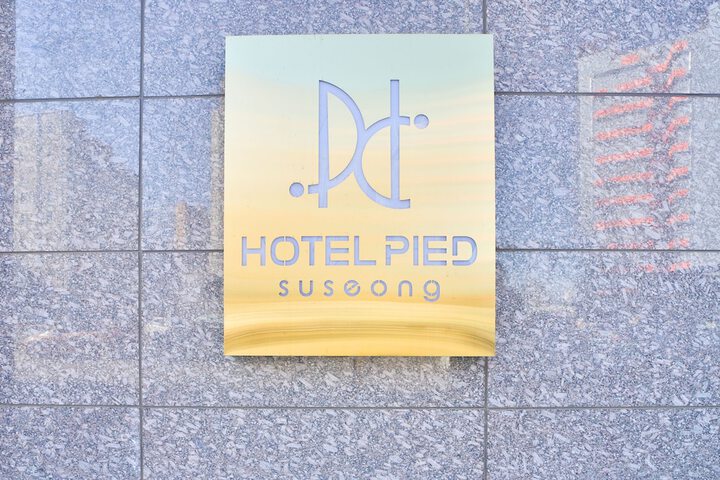 Hotel 78 of 83